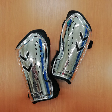 Hummel sípcsontvédő